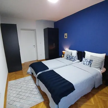 Apartment Wake Up For 4 Belgrado Esterno foto